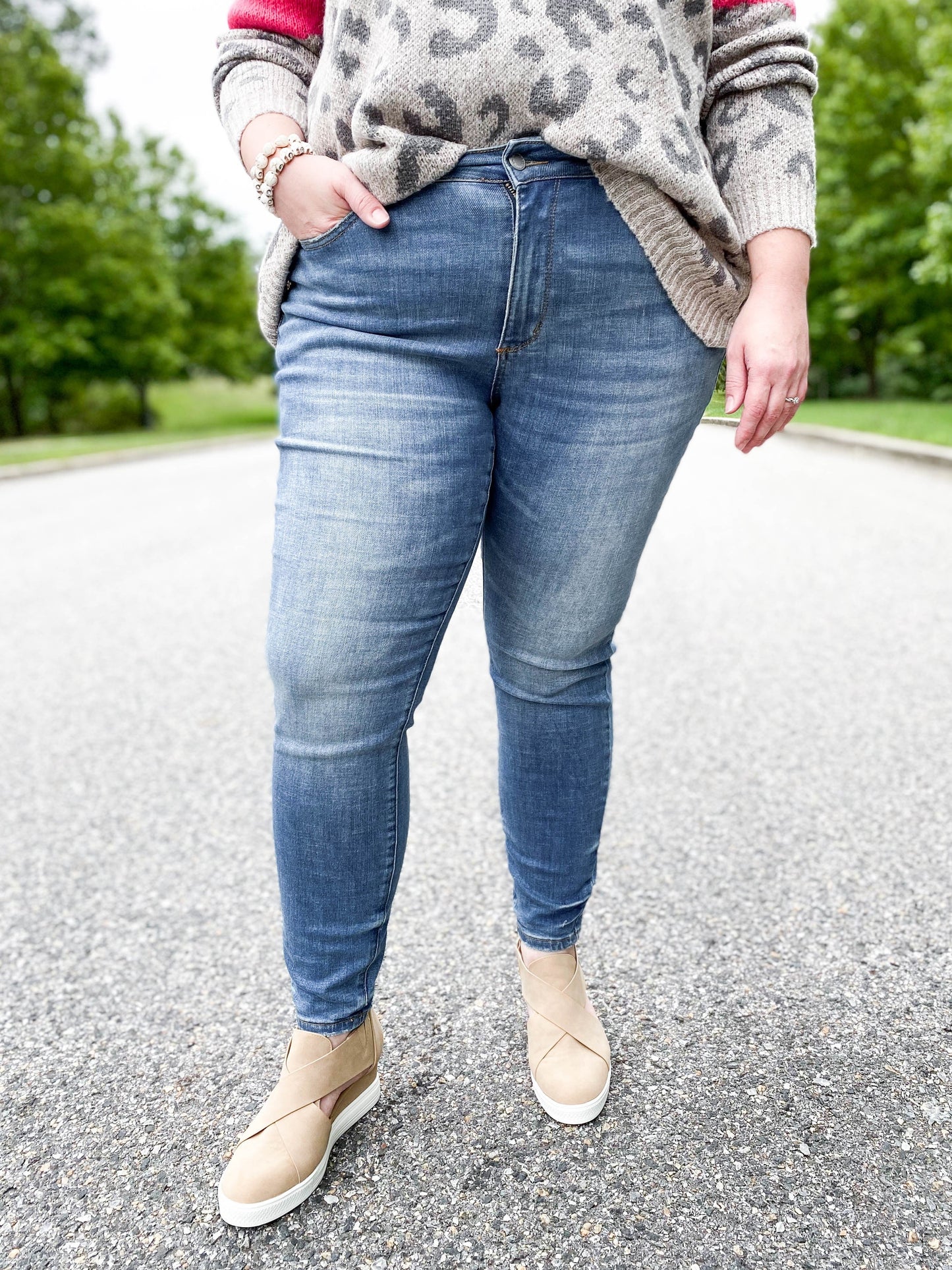 Judy Blue BEST DAMN SKINNIES EVER (BDS) Pin Tacked Non-Distressed