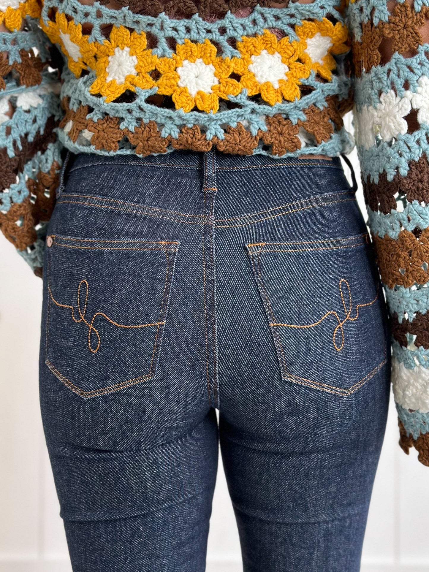 Judy Blue Dark and Twisted High Rise Dark Wash Classic Back Pocket Embroidery Skinny Jeans
