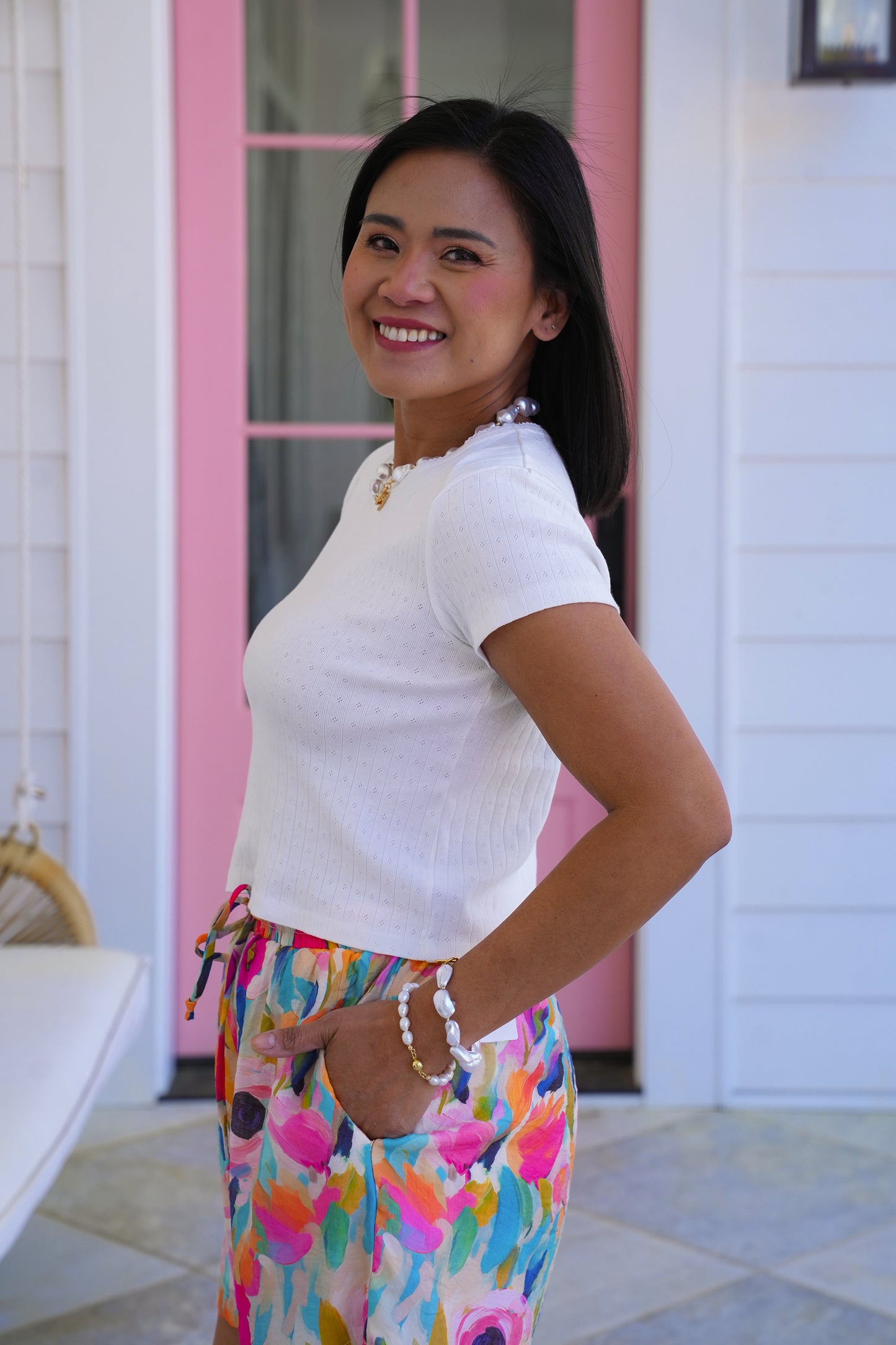 White Ribbed Knit Short Sleeve Round Neck Top