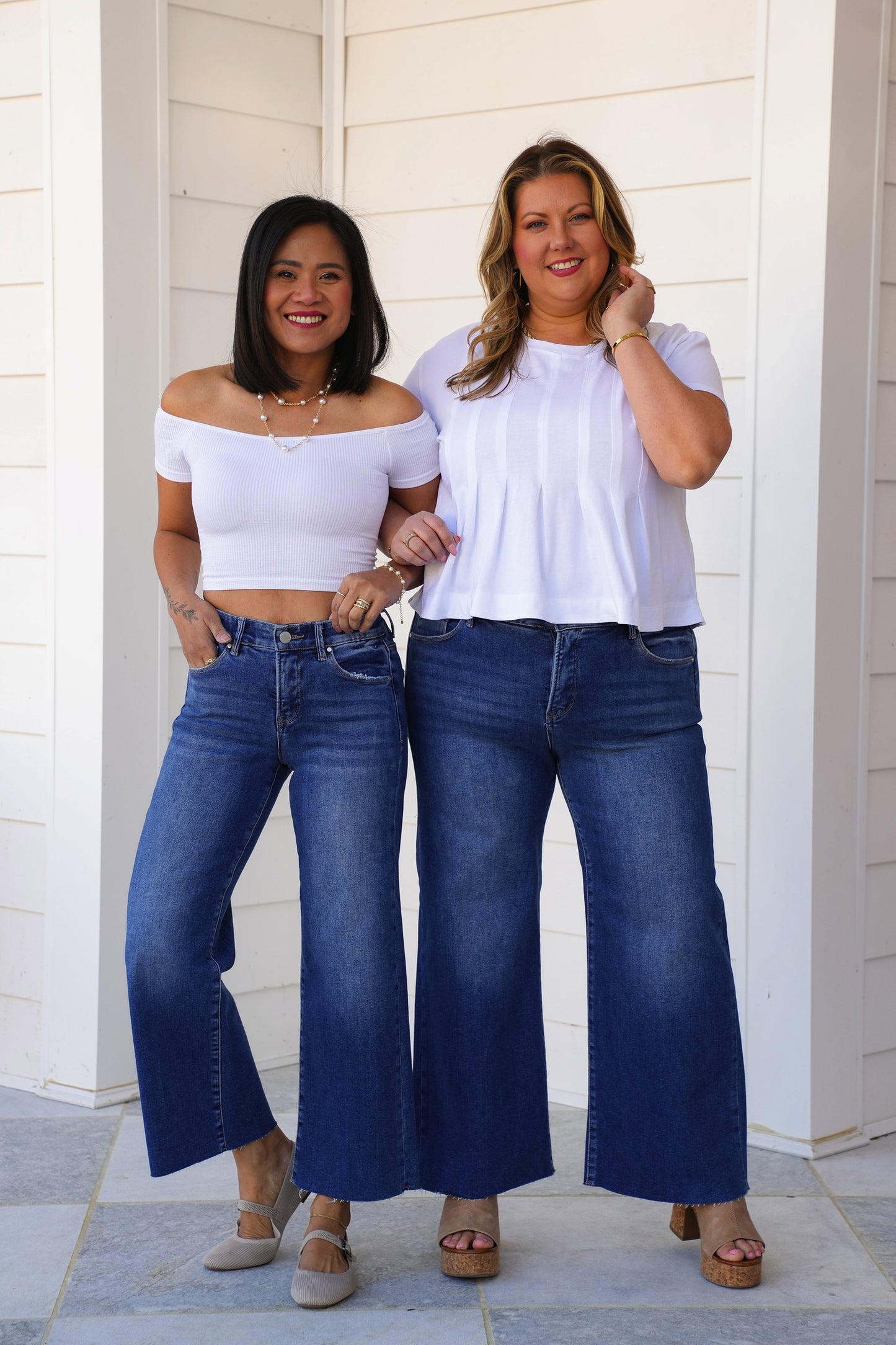Risen Mid Rise Dark Wash Tummy Control Elastic Waistband Cropped Wide Leg Jeans