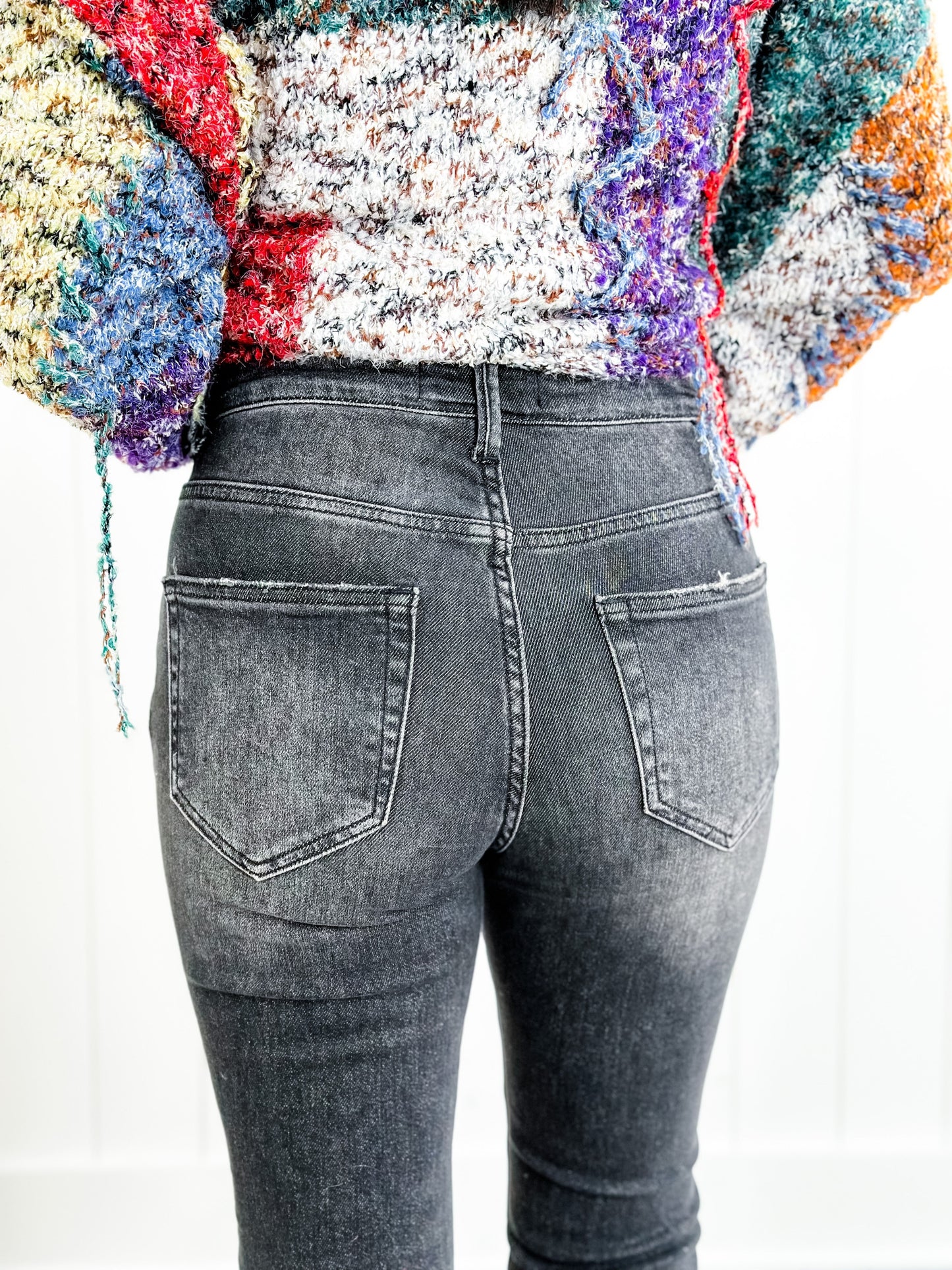 Risen Black Mid Rise Button Fly Relaxed Fit Skinny Jeans