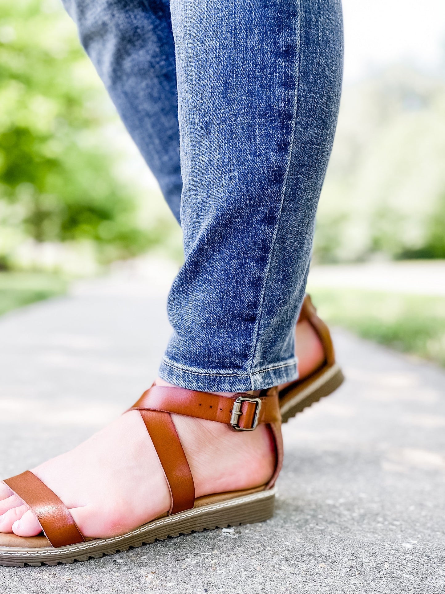 Judy Blue Put a Ring On It Boyfriend Jeans