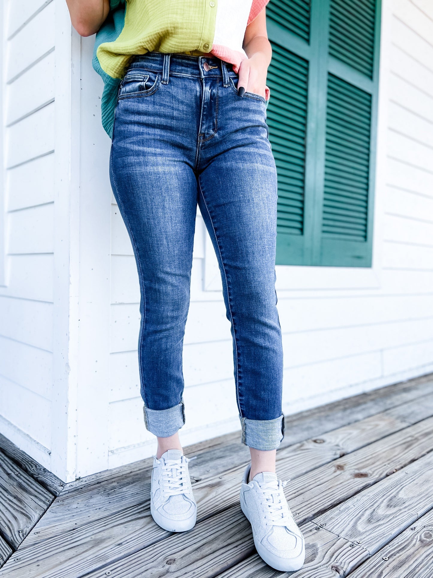 Judy Blue 8 Days A Week Medium Wash Mid Rise Skinny jeans with Handsanding