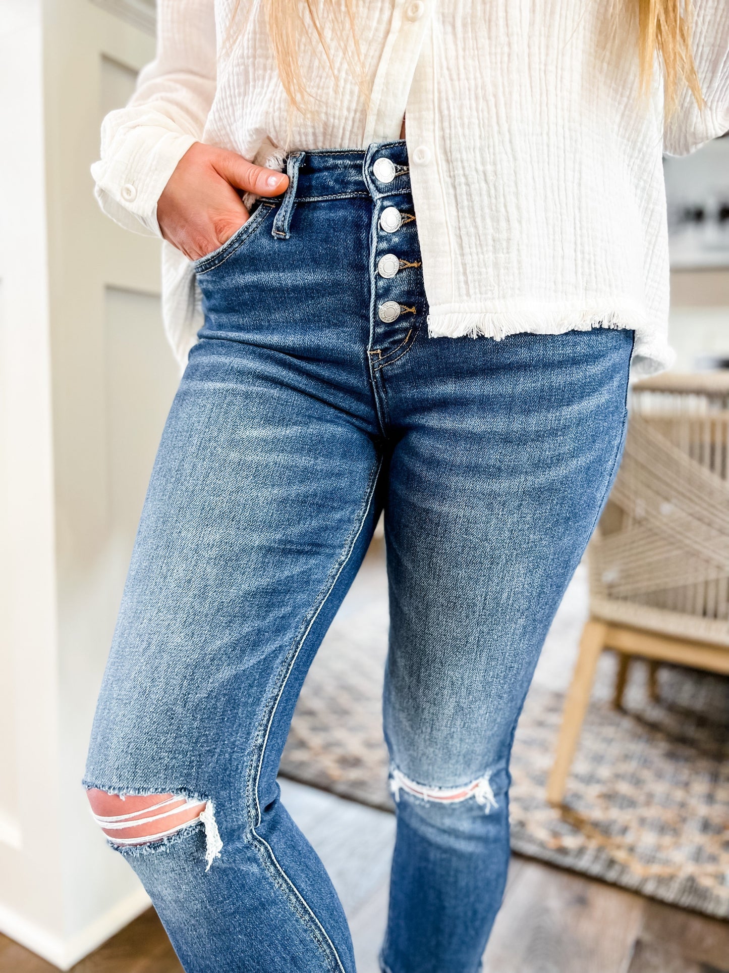 Vervet Button Fly Distressed Knee Straight Jeans