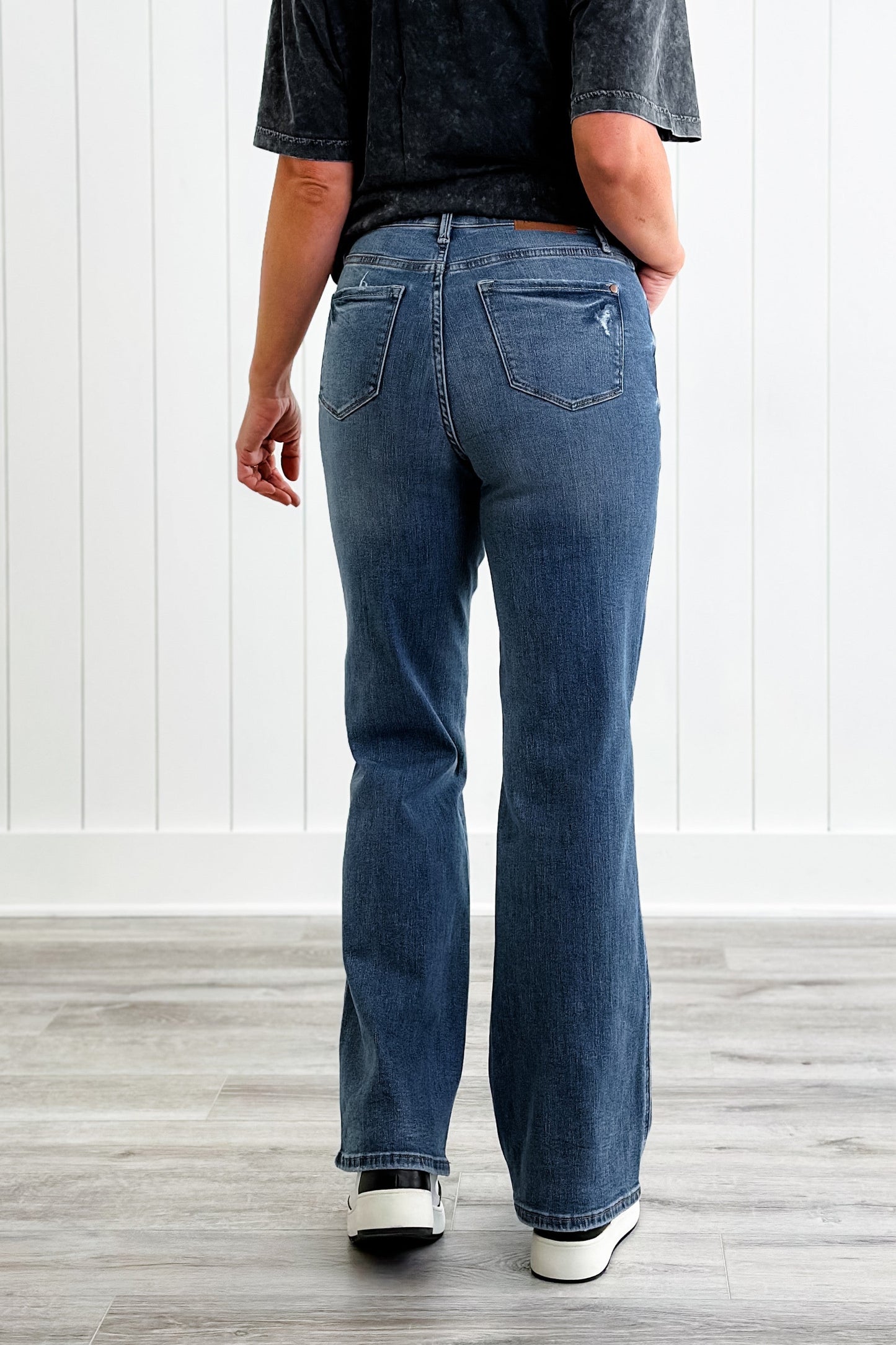 Judy Blue Teen Spirit High Rise Medium Wash Tummy Control Destroyed Knee Straight Leg Jeans