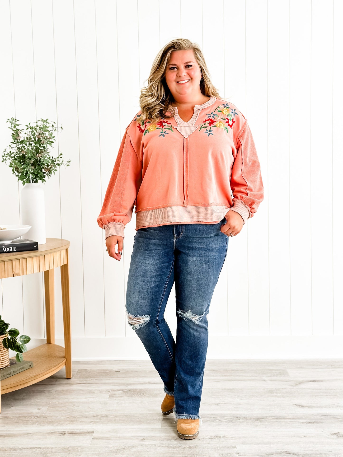 Judy Blue High Rise Medium Wash Destroyed Knee & Frayed Hem Straight Leg Jeans