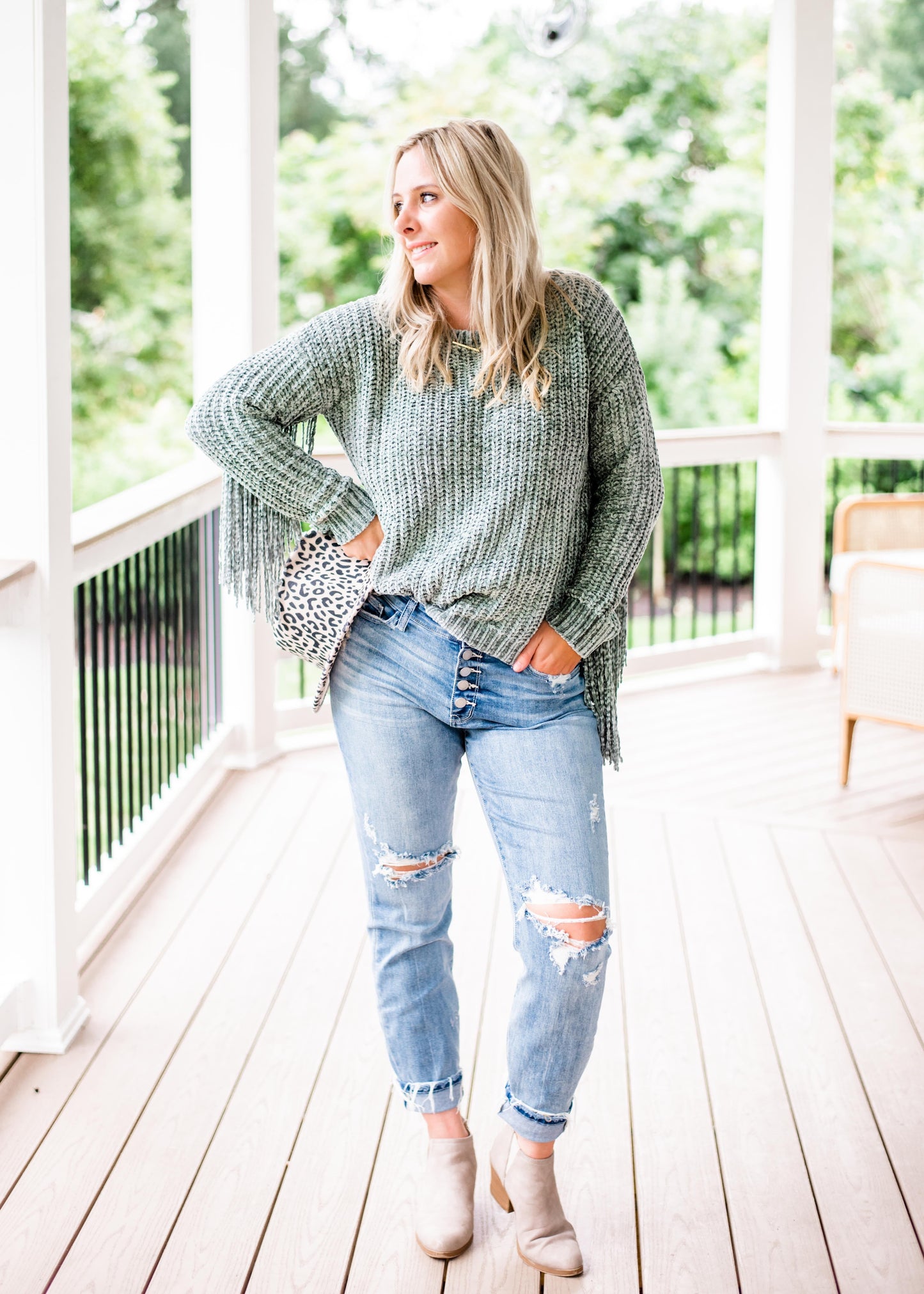 Judy Blue FIREFLY Button Fly Distressed Boyfriend Jeans