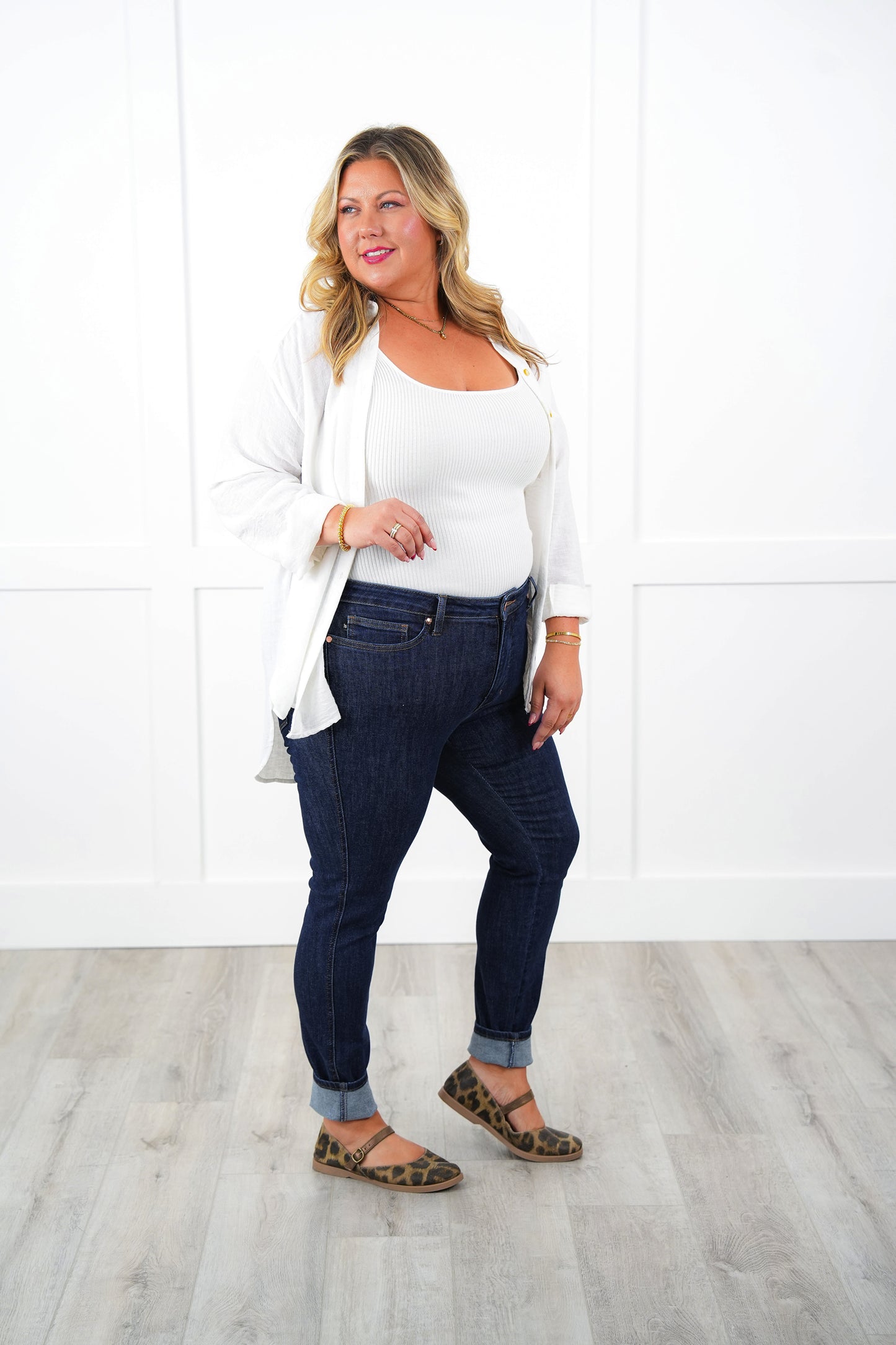 Judy Blue Mid Rise Dark Wash Classic Tummy Control Skinny Jeans