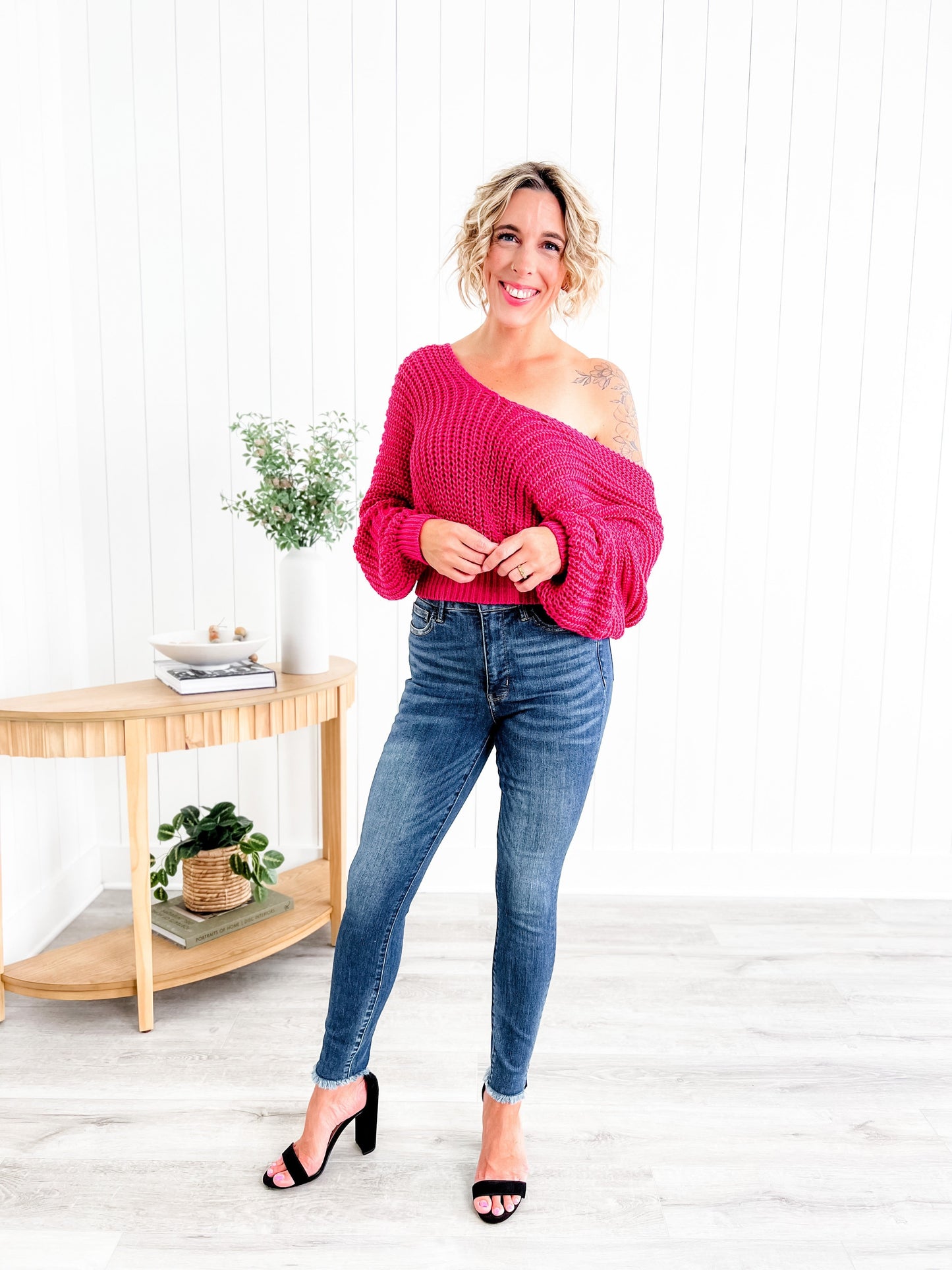 Judy Blue What Dreams are Made Of High Rise Medium Wash Tummy Control Side Slit With Frayed Hem Skinny Jeans