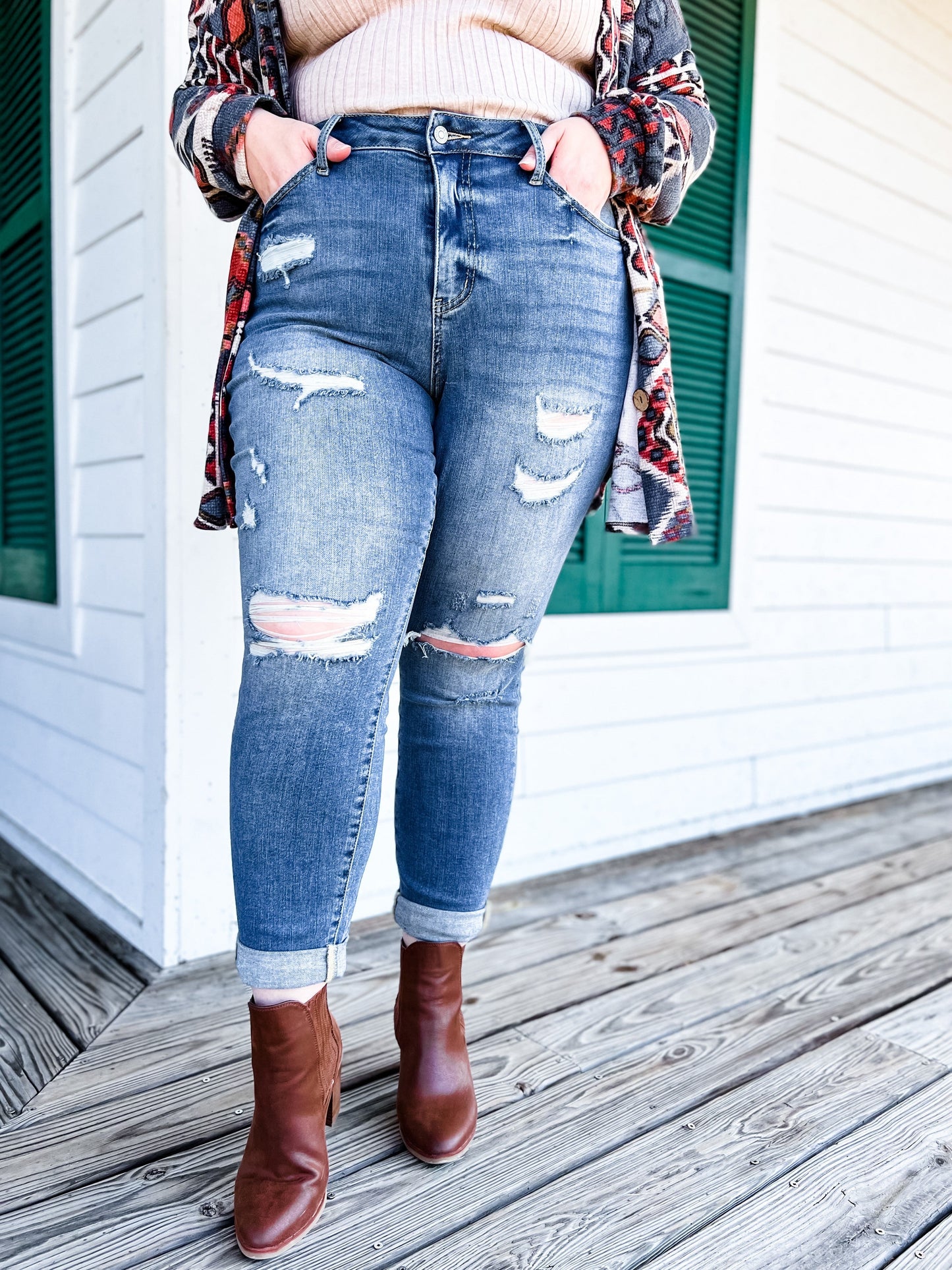 Judy Blue Boy Toy Light Wash High Rise Cuffed Boyfriend Distressed Jeans