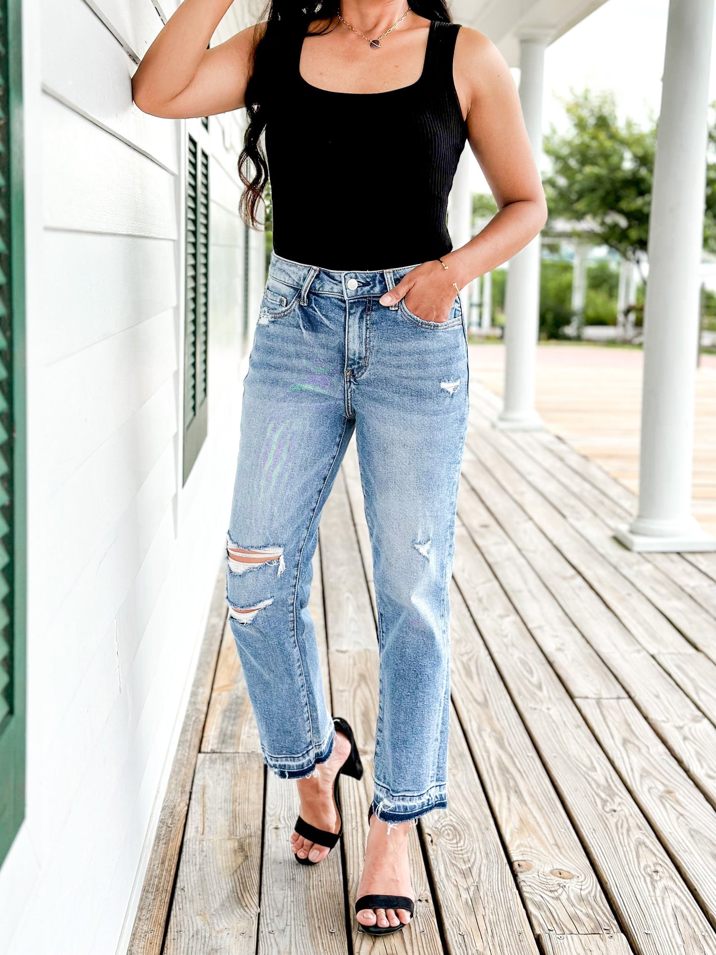 Plus/Reg Vervet High Rise Distressed Cropped Straight Leg Jeans