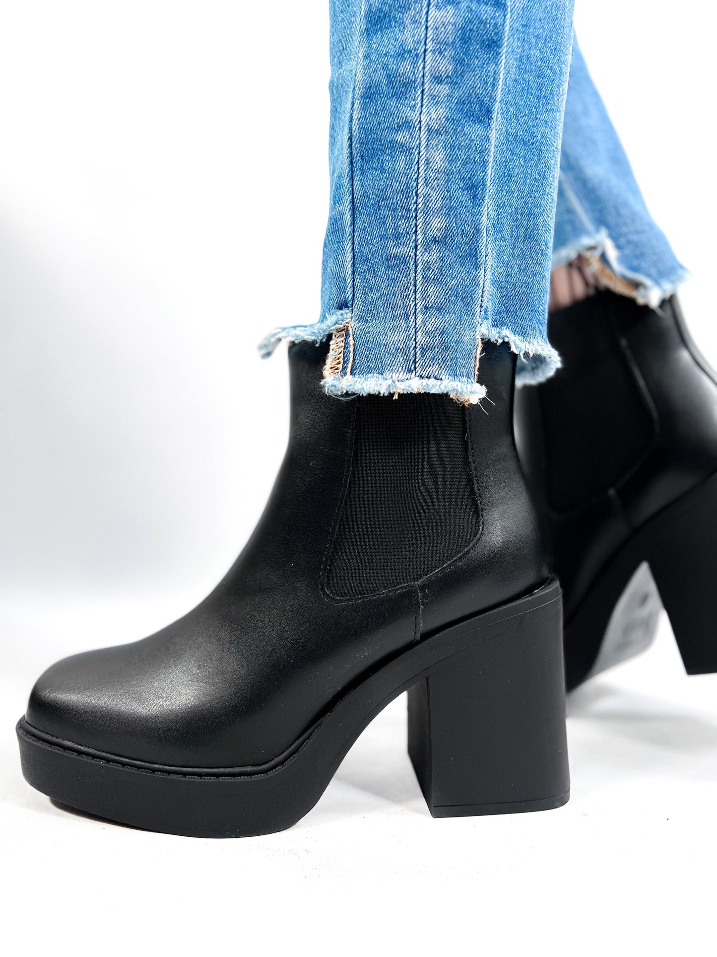 MIA Platformed Heel Booties