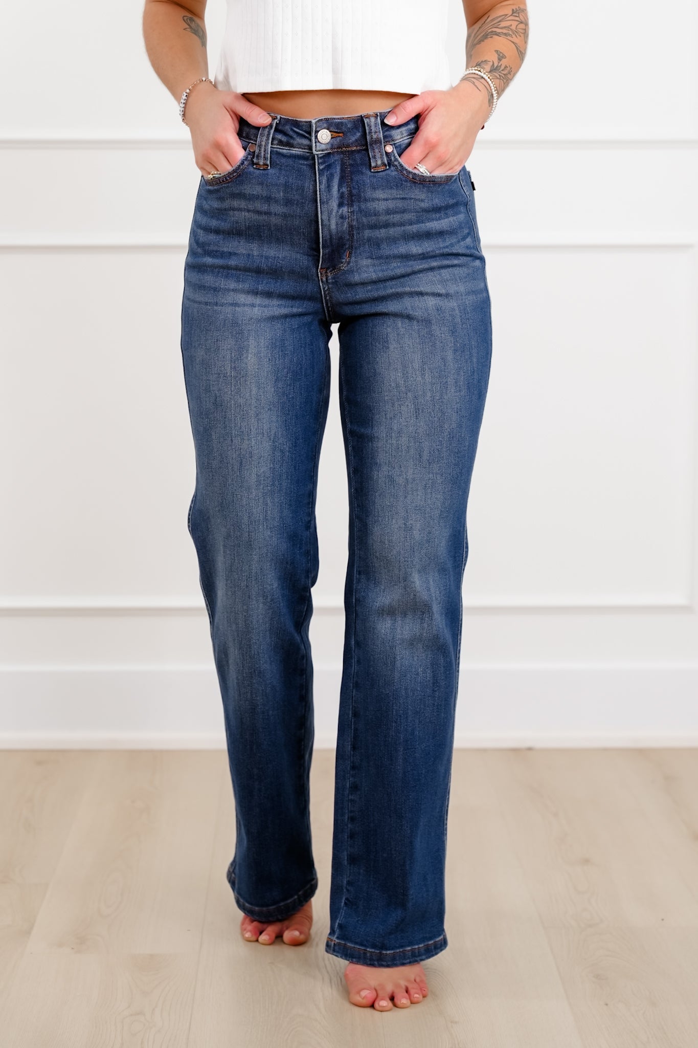 Judy Blue High Rise Medium Wash Tummy Control Straight Leg Jeans