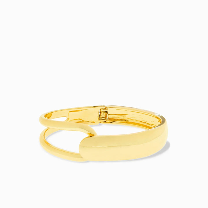 Marlyn Schiff Overlap Hinge Bangle