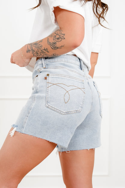 Judy Blue  Bethany Blues Medium Wash Rigid Magic Dad Shorts