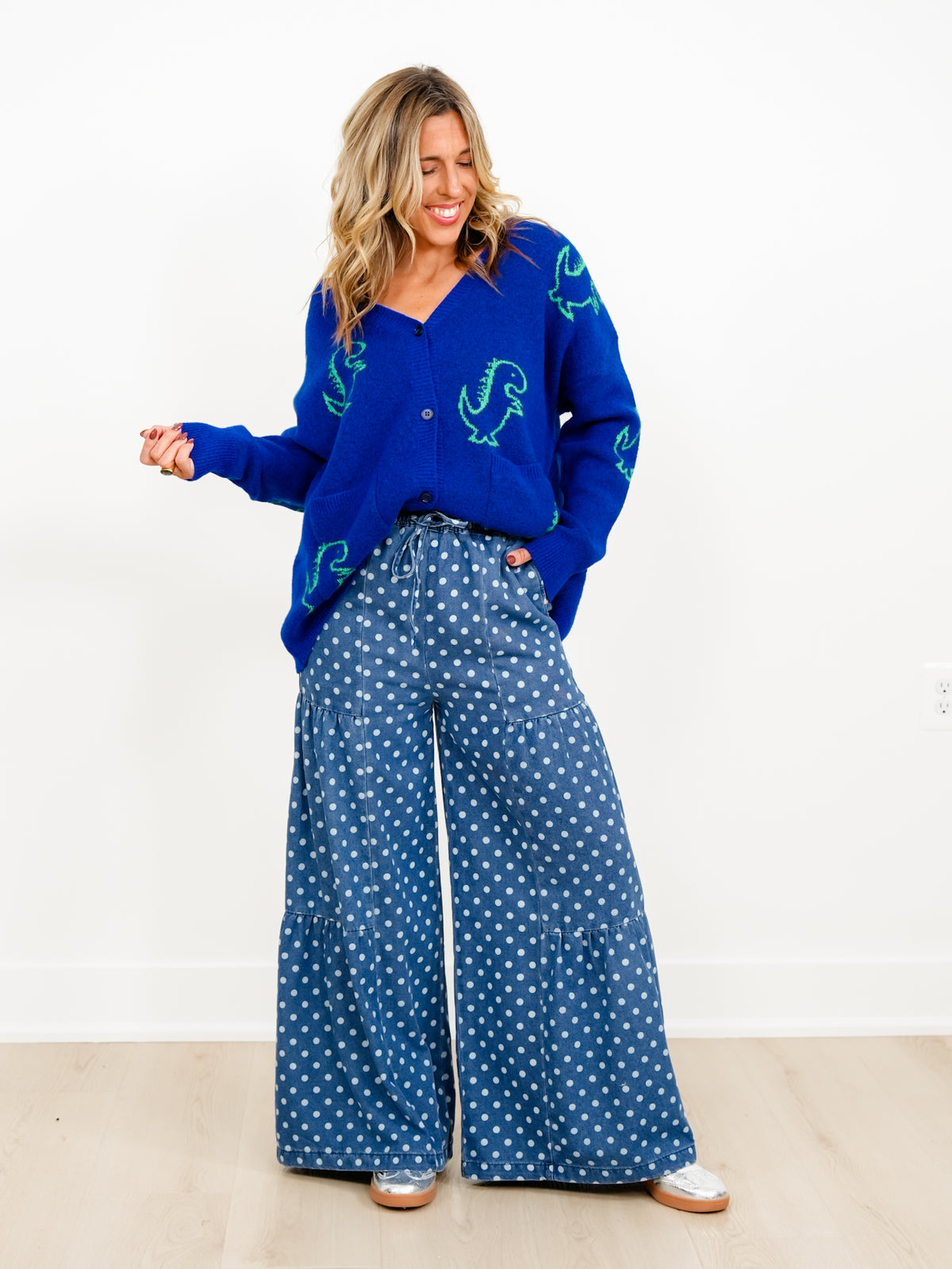 Plus/Reg Dinosaur Pattern Button Down Cardigan With Pockets