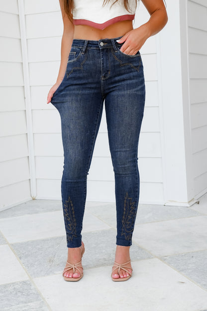 Judy Blue Dark Wash Skinny Jeans With Western Embroidery