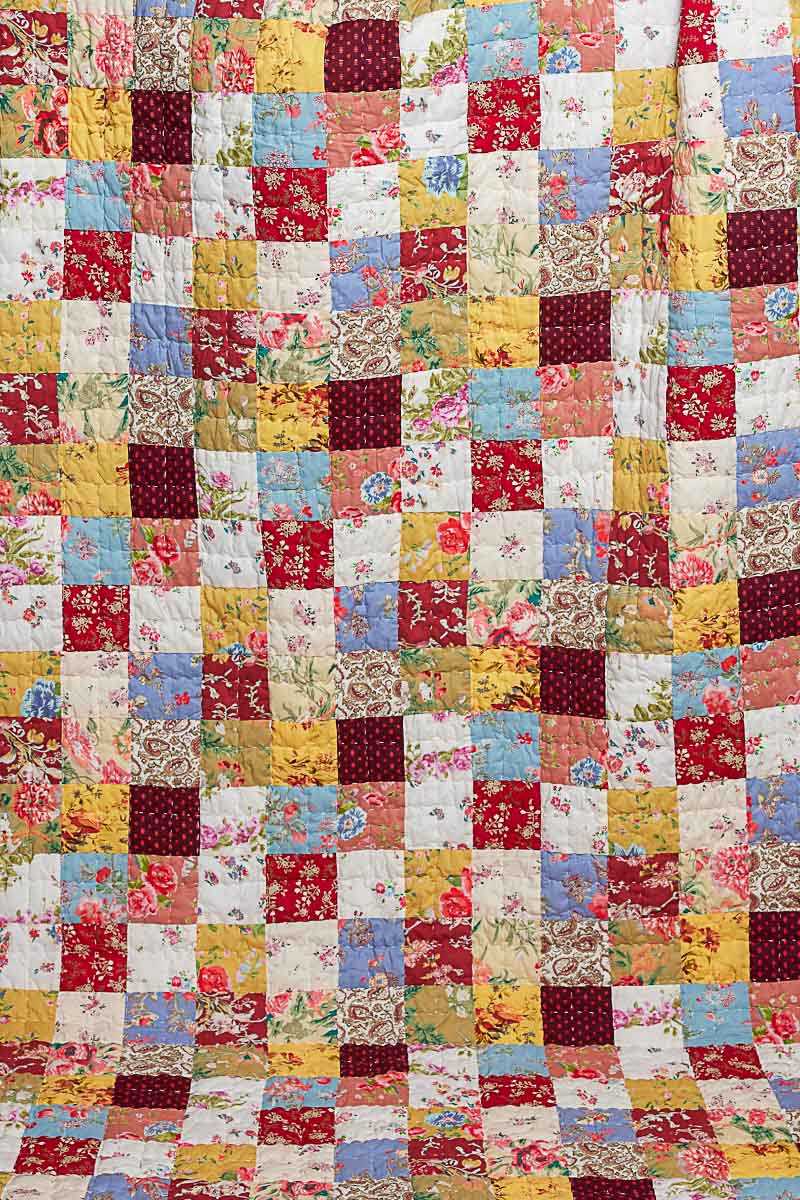 POL Quilted Throw Blanket