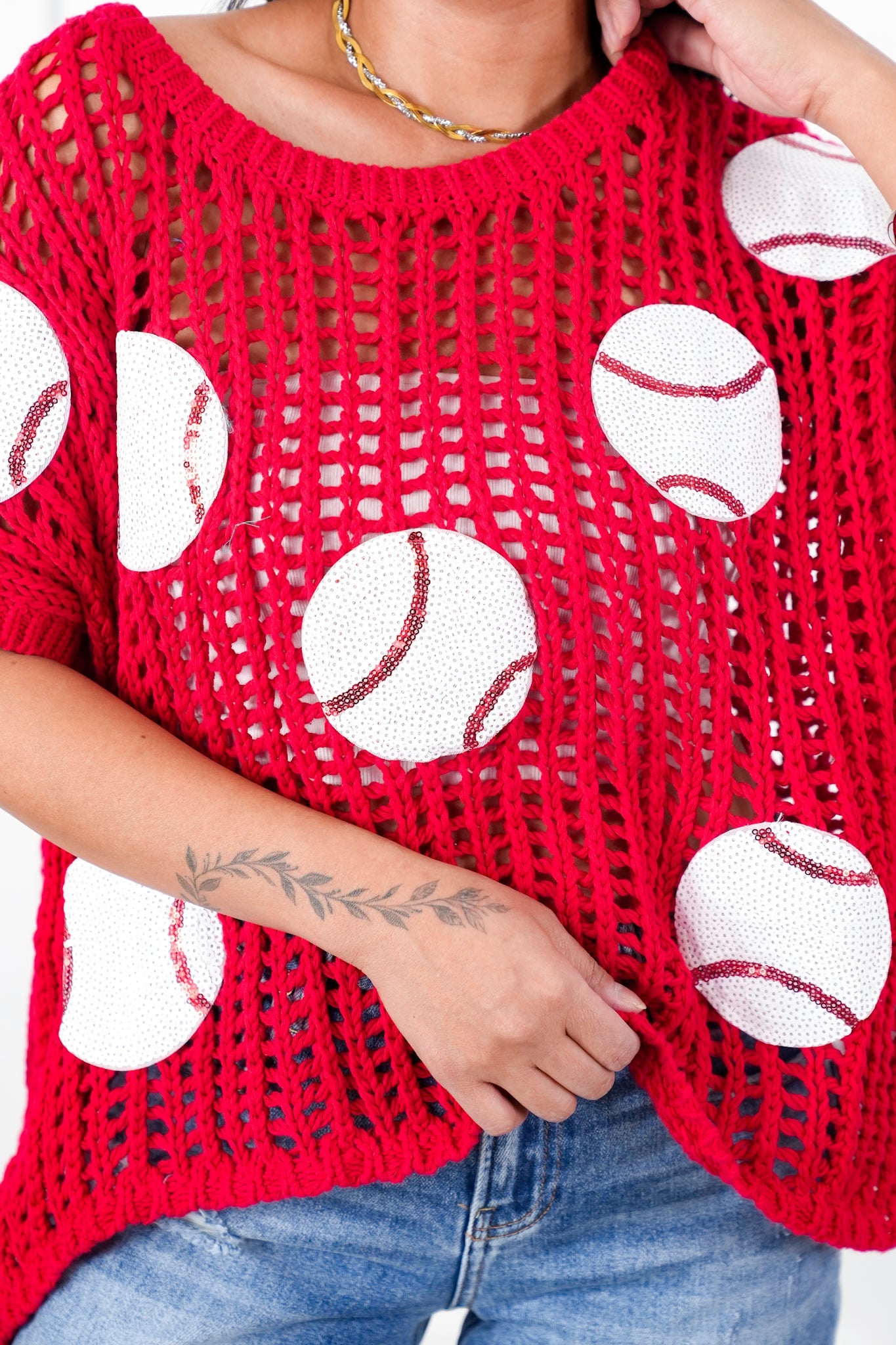 Loose Knit Short Sleeve Sweater with Sequin Baseball Patch Detail