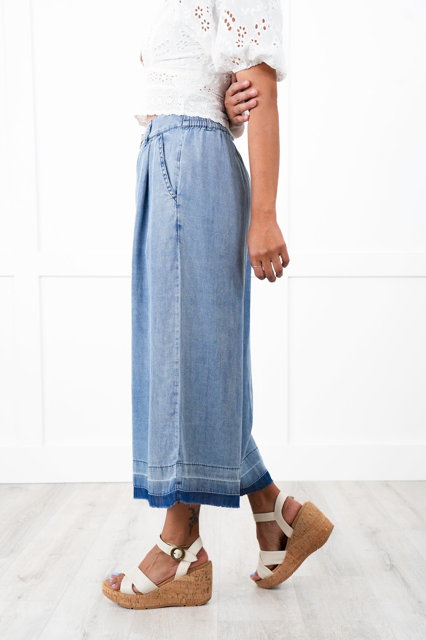 Mineral Wash Wide Leg Cropped Pants