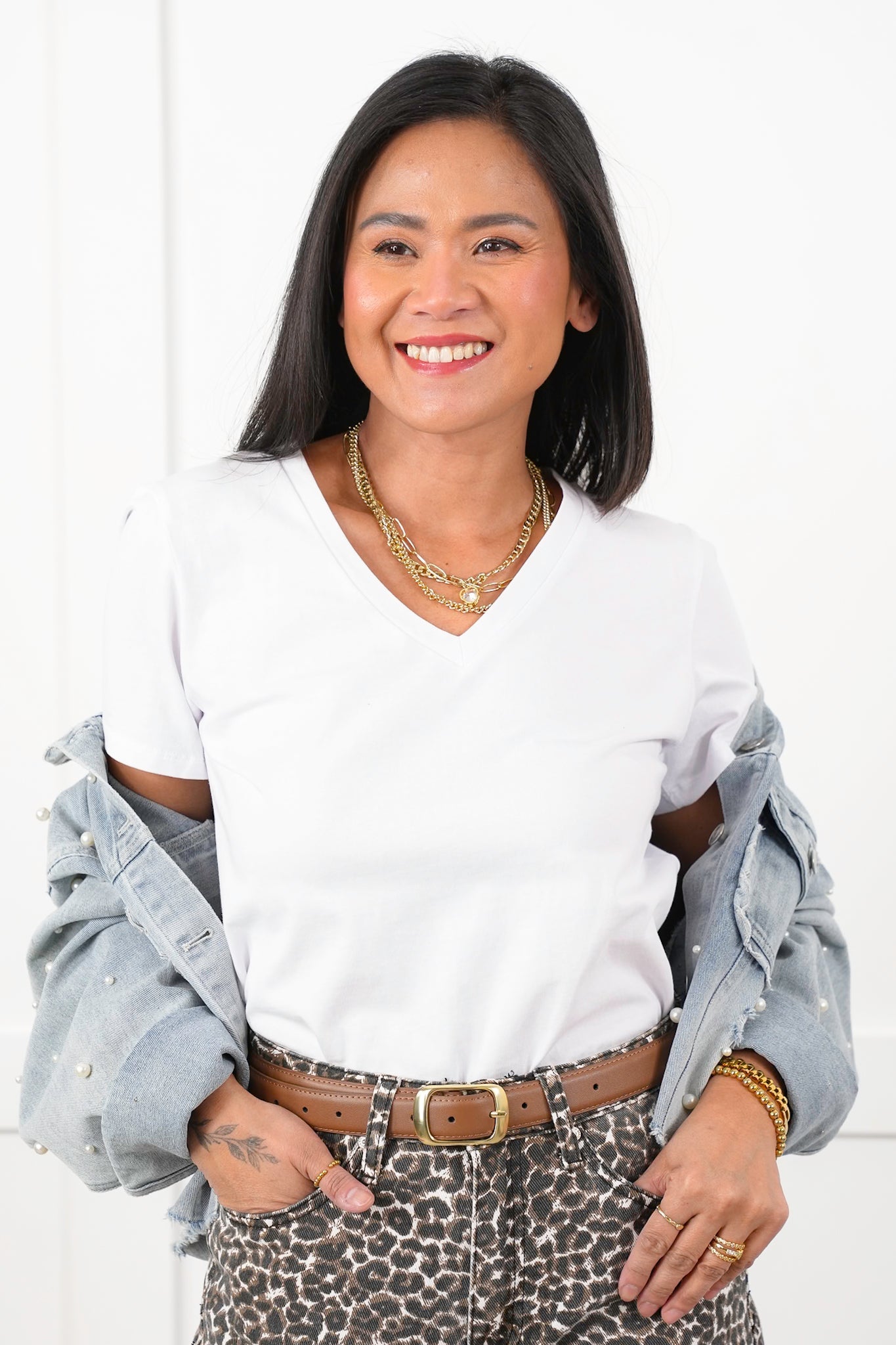 Door Buster! Solid Short Sleeve V Neck Top