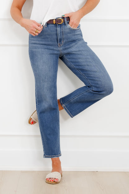Judy Blue High Rise Medium Wash Ankle Length Straight Leg Jeans
