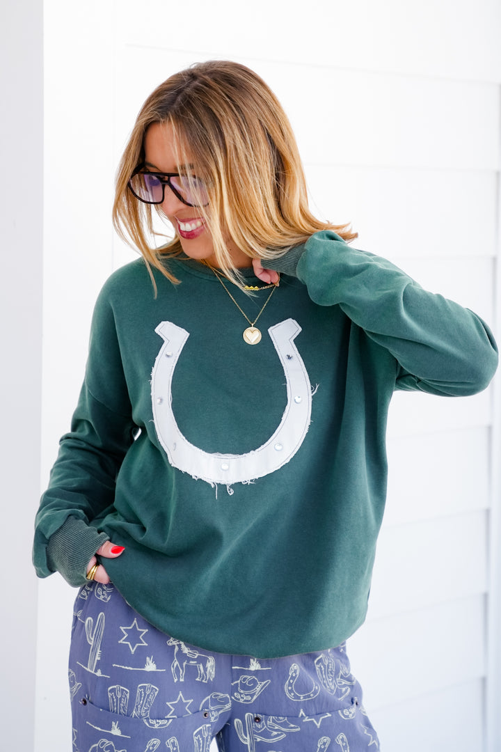Long Sleeve Horseshoe Patch Pullover Sweatshirt