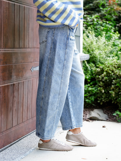 Cello High Rise Medium Wash Barrel Jeans With Side Panels