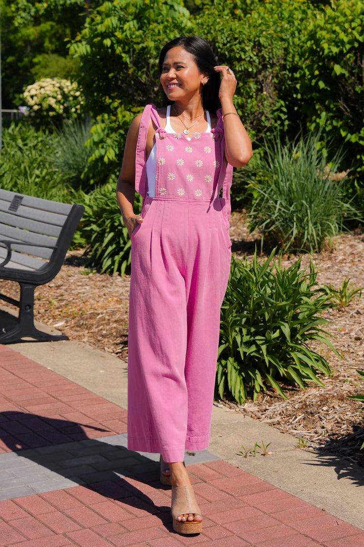 Plus/Reg Pink Wide Leg Overalls With Daisy Embroidered Detail