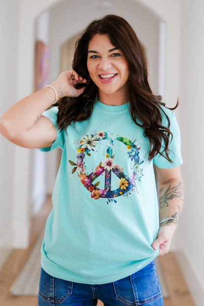 Plus/Reg Short Sleeve Peace Sign Graphic Tee