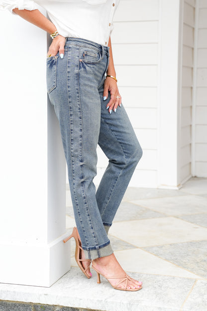 Judy Blue Mid Rise Medium Vintage Wash Boyfriend Jeans with Side Panel And Rolled Cuff