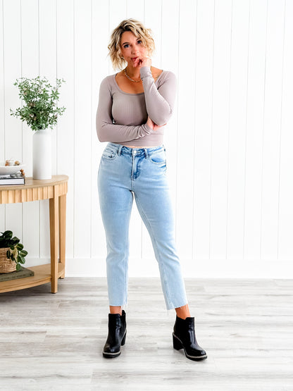 Lovervet High Rise Light Wash Slim Straight Leg Jeans