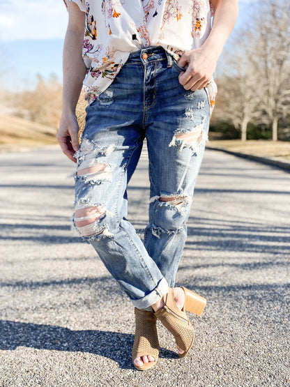 Judy Blue Yoda Best Distressed Boyfriend Jeans