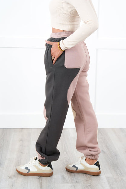 Plus/Reg Wavy Color Block Elastic Waist Sweatpants