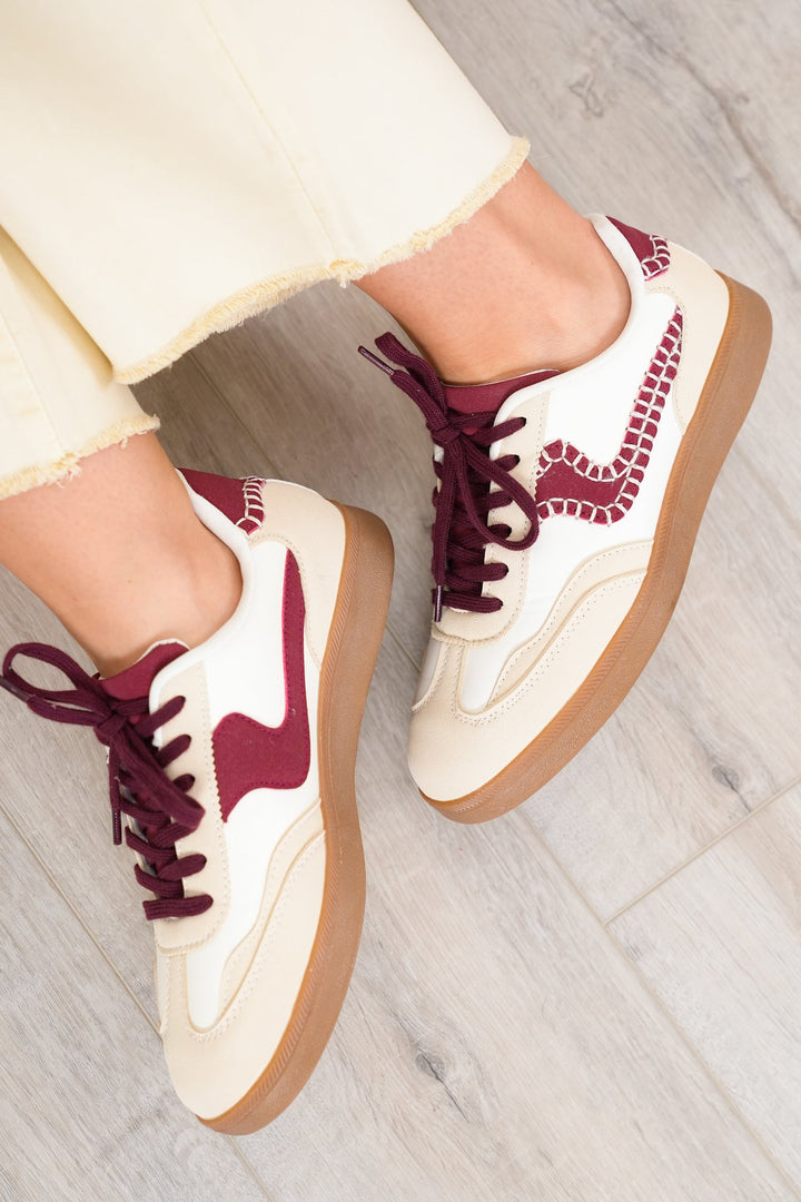 Retro Sneakers with Contrast Stitches