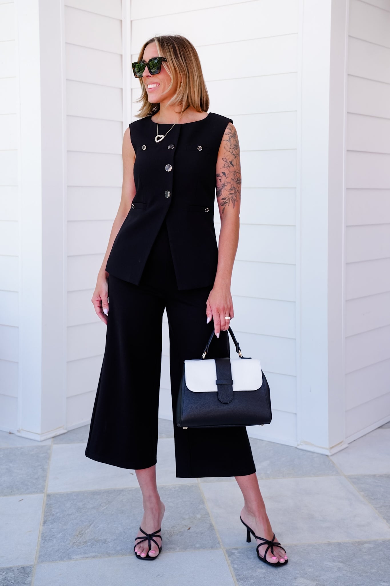 Plus/Reg Black Elastic High Waist Knit Cropped Pants