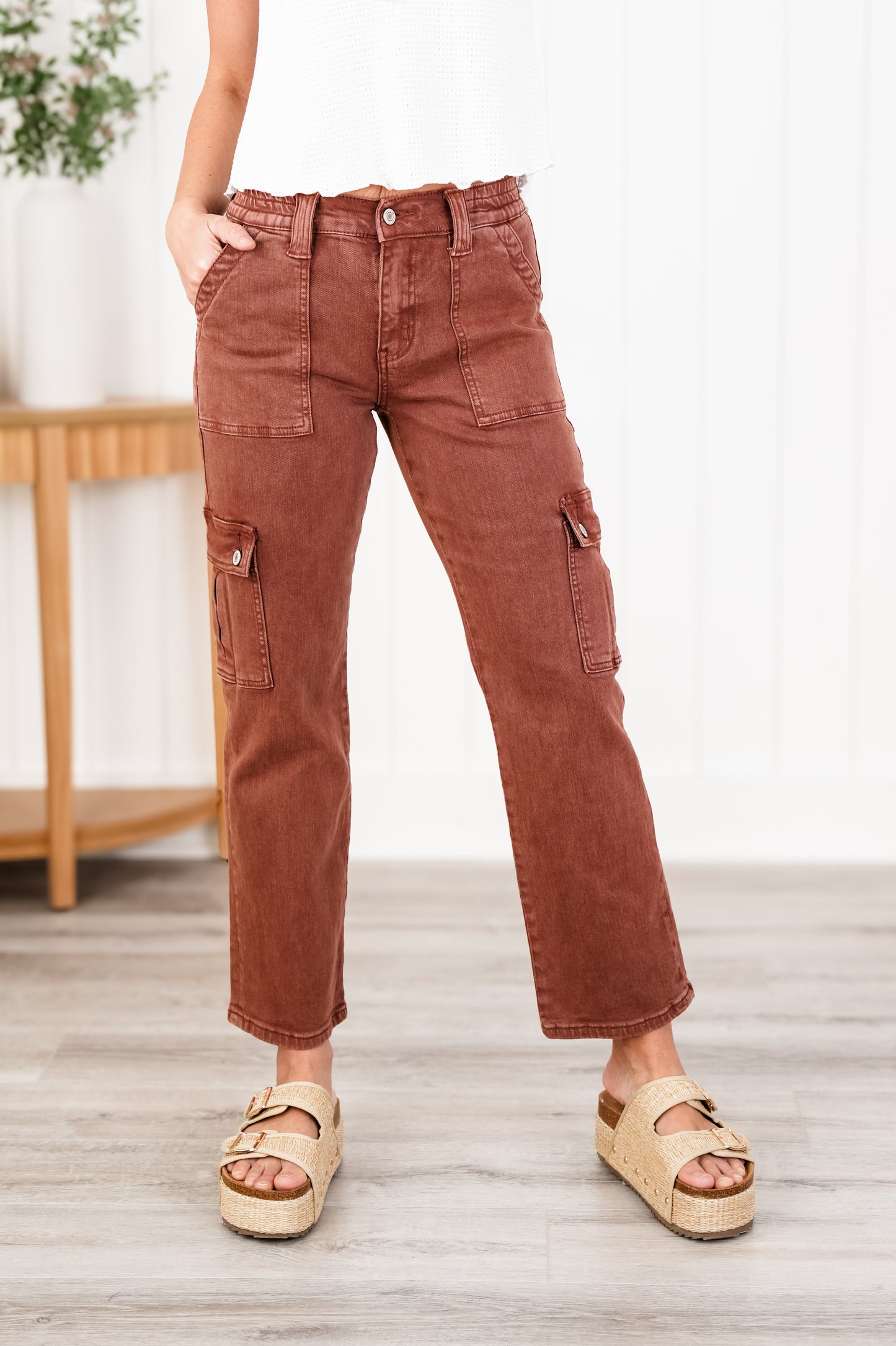 Vervet High Rise Brick Cargo Pocket Straight Leg Jeans