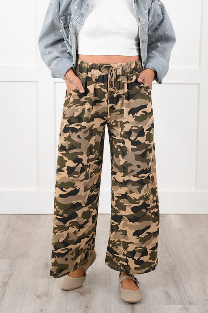 POL Camo Thermal Knit Elastic Waist Pants with Side Pockets
