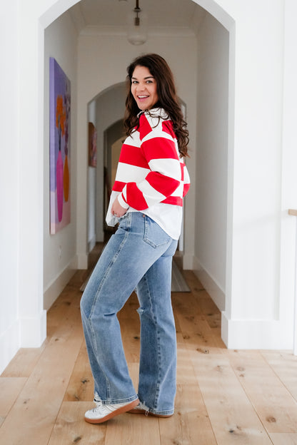 Judy Blue Mid Rise Medium Wash Rigid Magic Distressed 90's Straight Leg Jeans