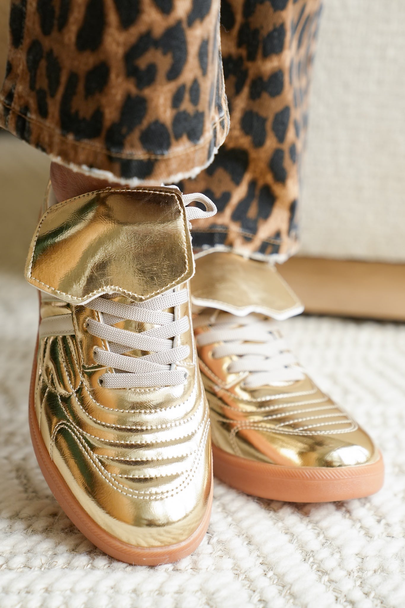 Folded Tongue Low Top Sneaker