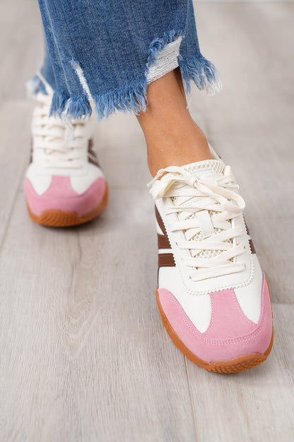 Contrast Design Athletic Sneakers
