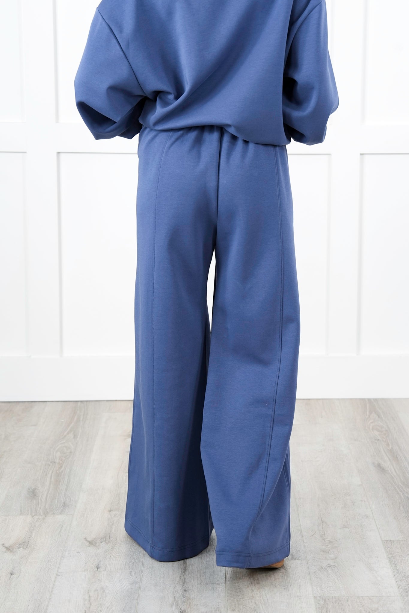 Restock! Soft Elastic Waistband Wide Leg Sweat Pants with Zipper Closure Pockets