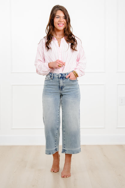 Judy Blue Mid Rise Medium Wash Cropped Wide Leg Jeans