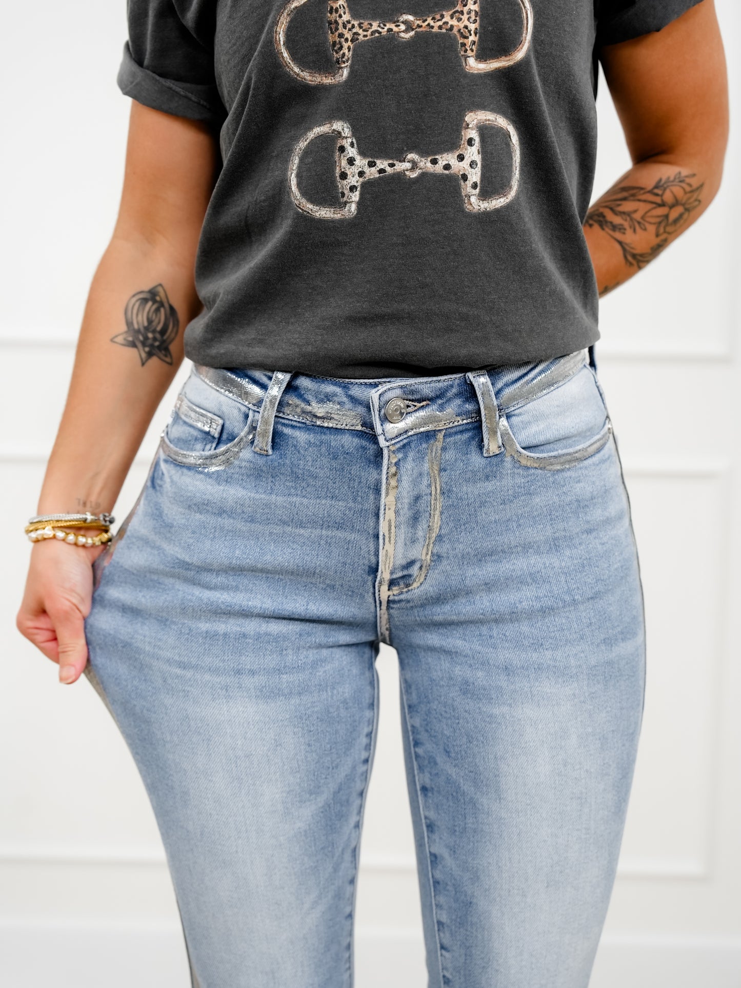 Judy Blue Mid Rise Light Wash Kick Flare Jeans with Foiled Seams