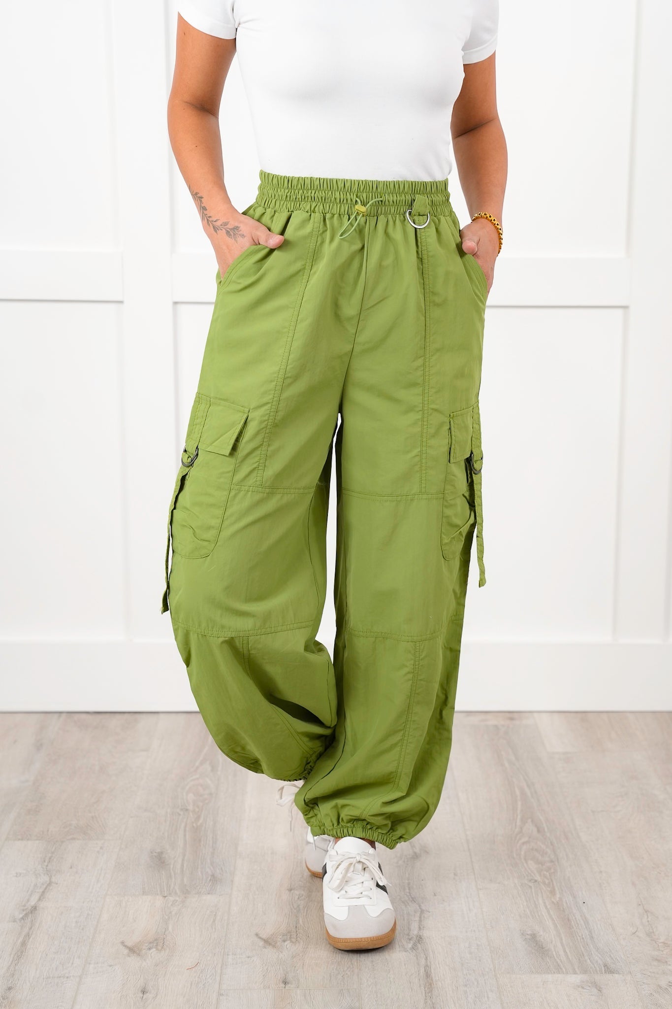 Elastic Waist Cargo Woven Jogger Pants