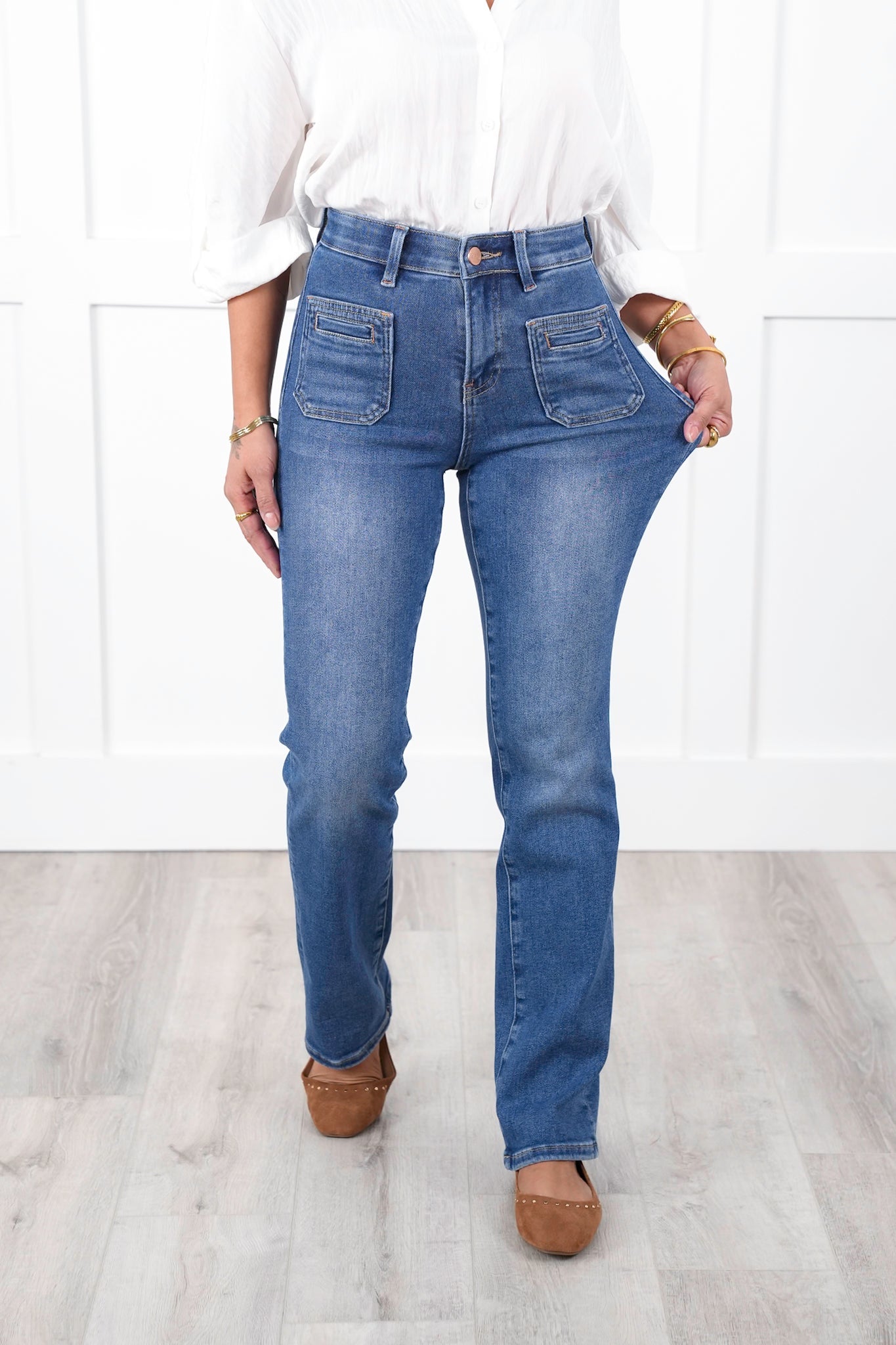 Risen High Rise Medium Wash Elastic Waistband Slim Straight Leg Jeans with Front Patch Pockets