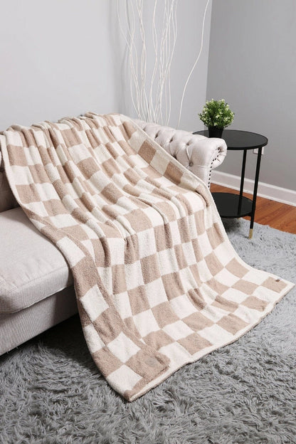 Checkered Pattern Luxury Soft Throw Blanket