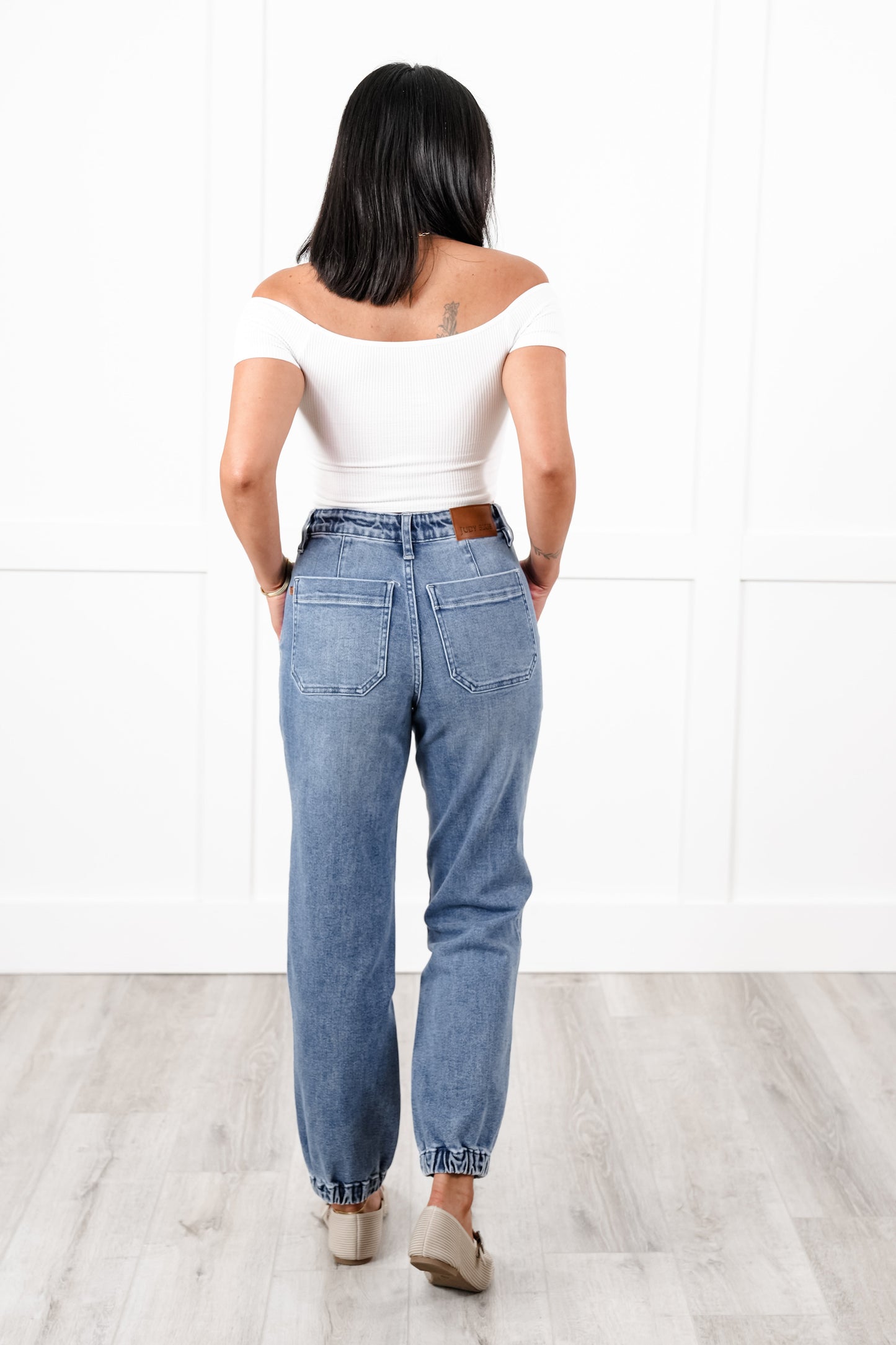 Judy Blue High Rise Medium Wash Joggers