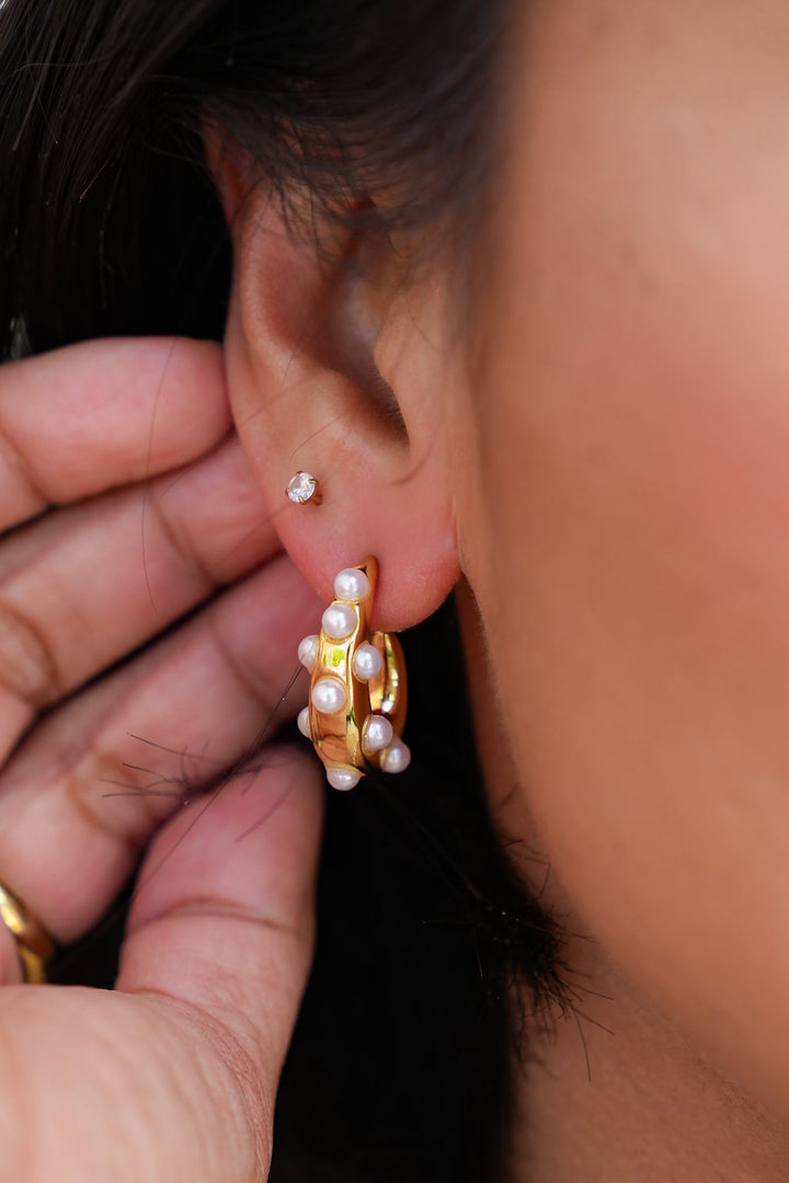 Treasure Jewels Pearl Loop Earrings