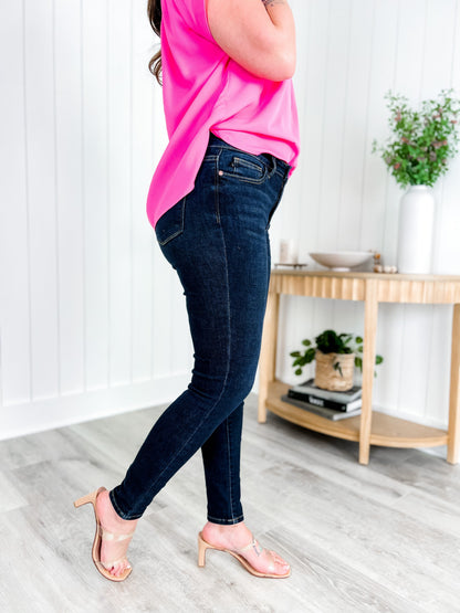 Judy Blue Everyday Wear 3.0 (High Rise) Dark Wash High Waist Skinny with Handsanding